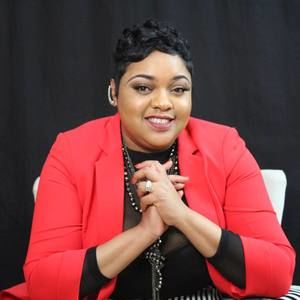 Meet your Posher, Jolonda